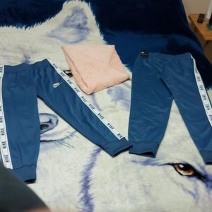 Nyke joggers (2) and Harper canyon top